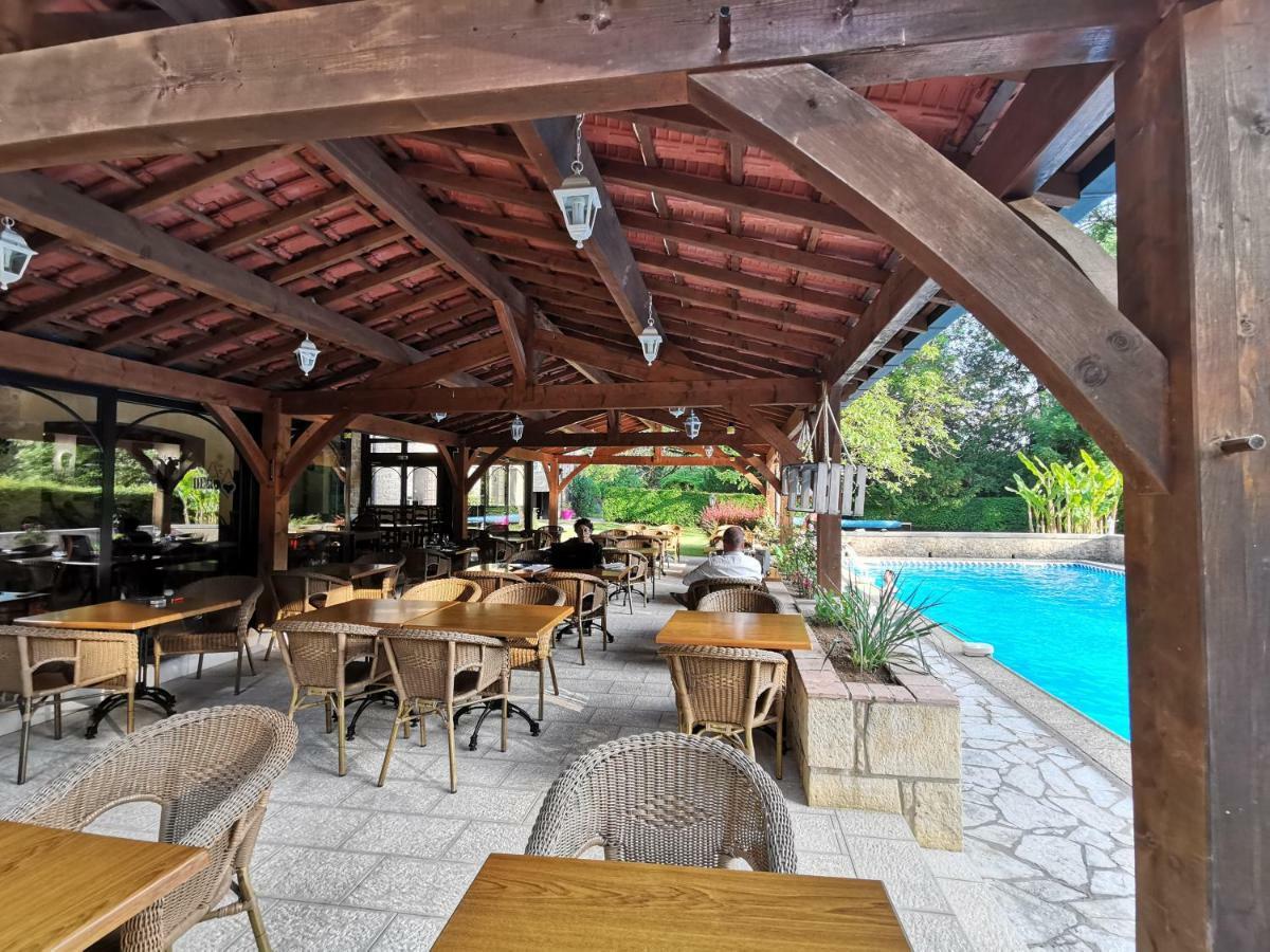Hotel Le Relais Du Touron Carsac-Aillac Ngoại thất bức ảnh
